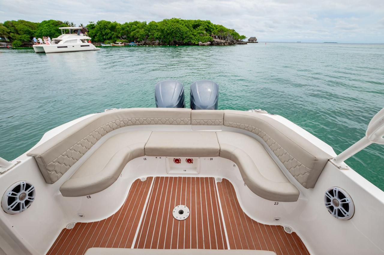 Best Boat Rentals From Cartagena Colombia Coco DMC MICE 8 1