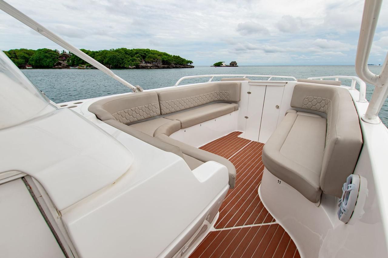 Best-Boat-Rentals-From-Cartagena-Colombia-Coco-DMC-MICE (1).jpg