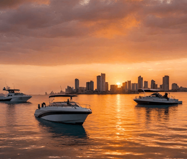 SunsetSpeedBoatDrinksandafterpartywiththebesttourguidesincartagenacolombia1